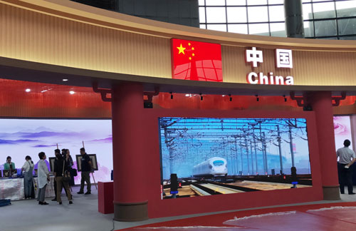 展馆讲解使用效果怎么样?展厅机器人简介-小笨智能